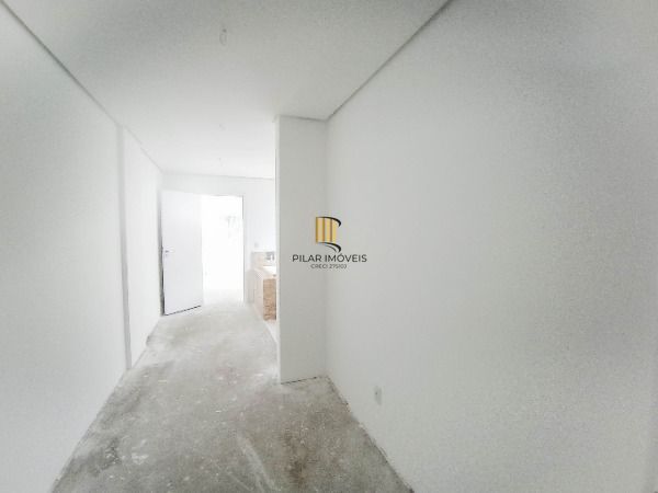 Cobertura para Venda - 346.66m², 3 dormitórios, sendo 3 suites, 4 vagas - Vila A