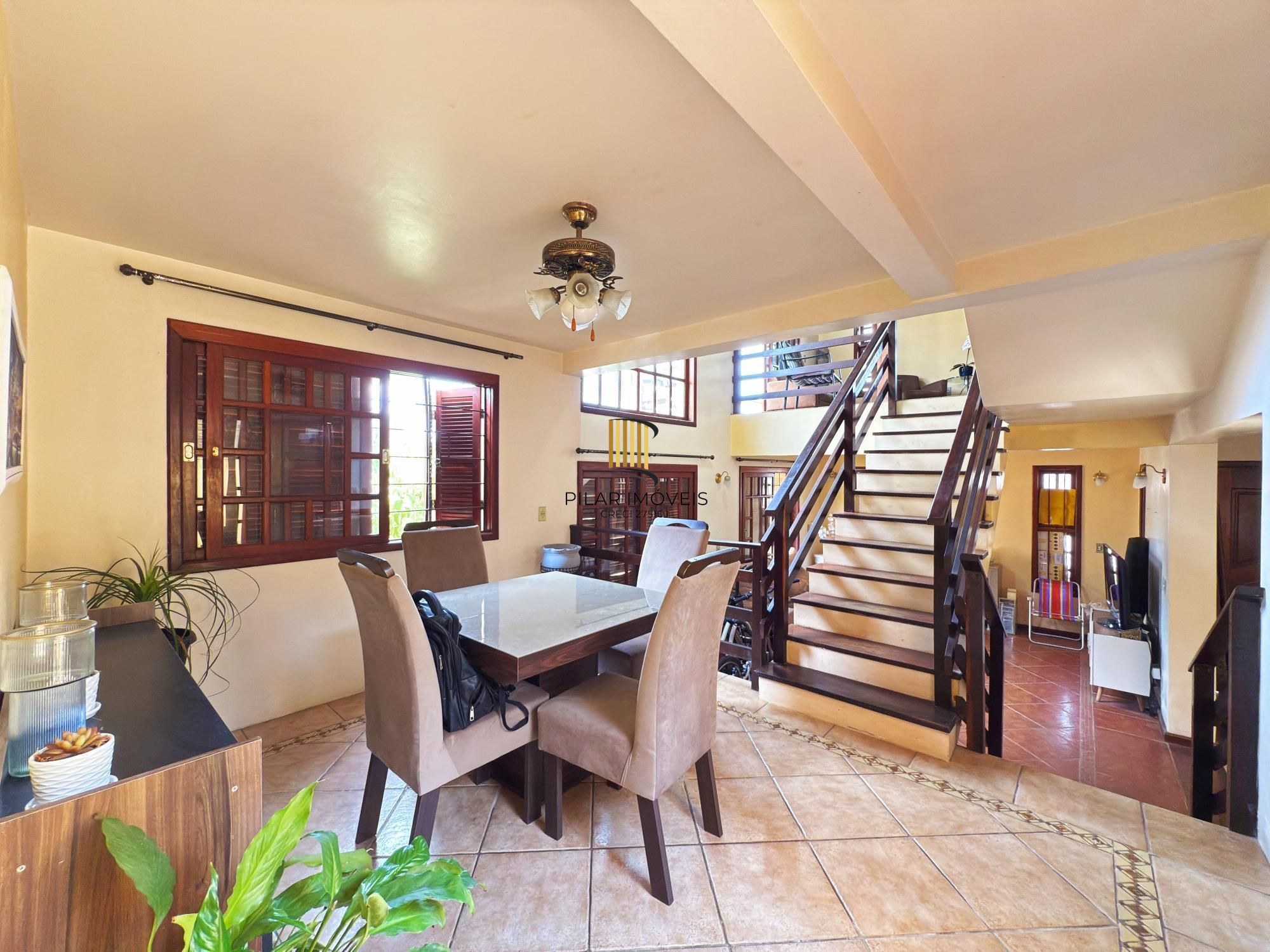 Casa 4 dormitórios à venda Santa Tereza Porto Alegre/RS