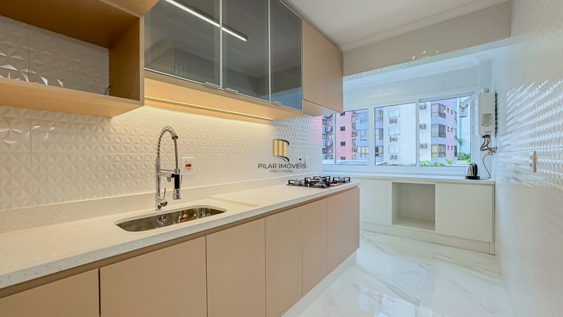 Cobertura 3 dormitórios à venda Três Figueiras Porto Alegre/RS