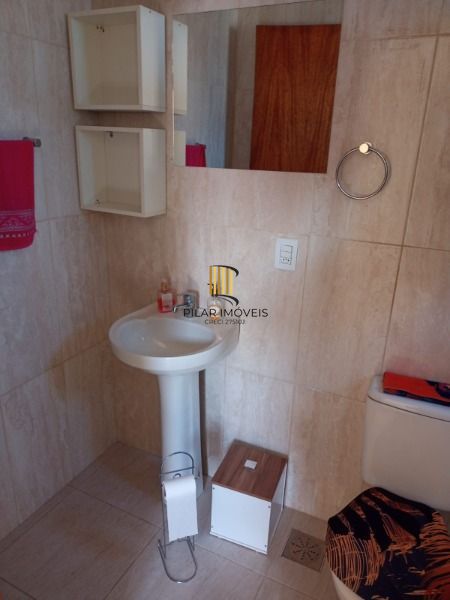 Casa para Venda - 181m², 3 dormitórios, sendo 3 suites, 2 vagas - Hípica