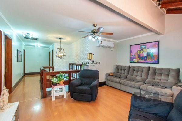 Residência com 4 dormitórios á venda no Bairro Jardim Izabel.