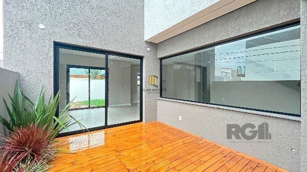 Casa Condominio em Porto Alegre, no bairro Hípica, com 3 dormitório(s), e 3 banh