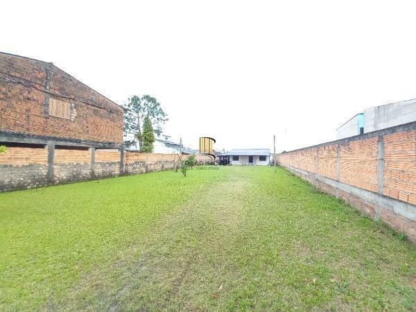 Terreno em Porto Alegre, no bairro Ponta Grossa, à venda.