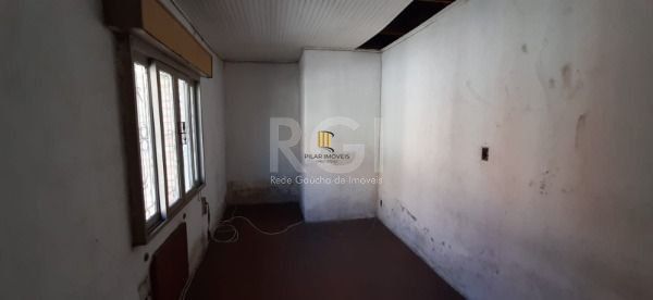 Casa para Venda - 170m², 2 dormitórios, 6 vagas - Sarandi
