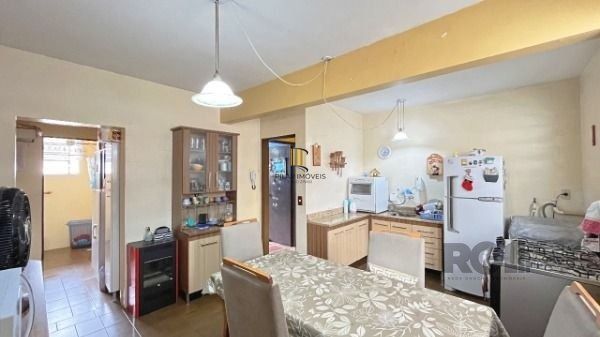 Casa para Venda - 177.5m², 3 dormitórios, 3 vagas - Cavalhada