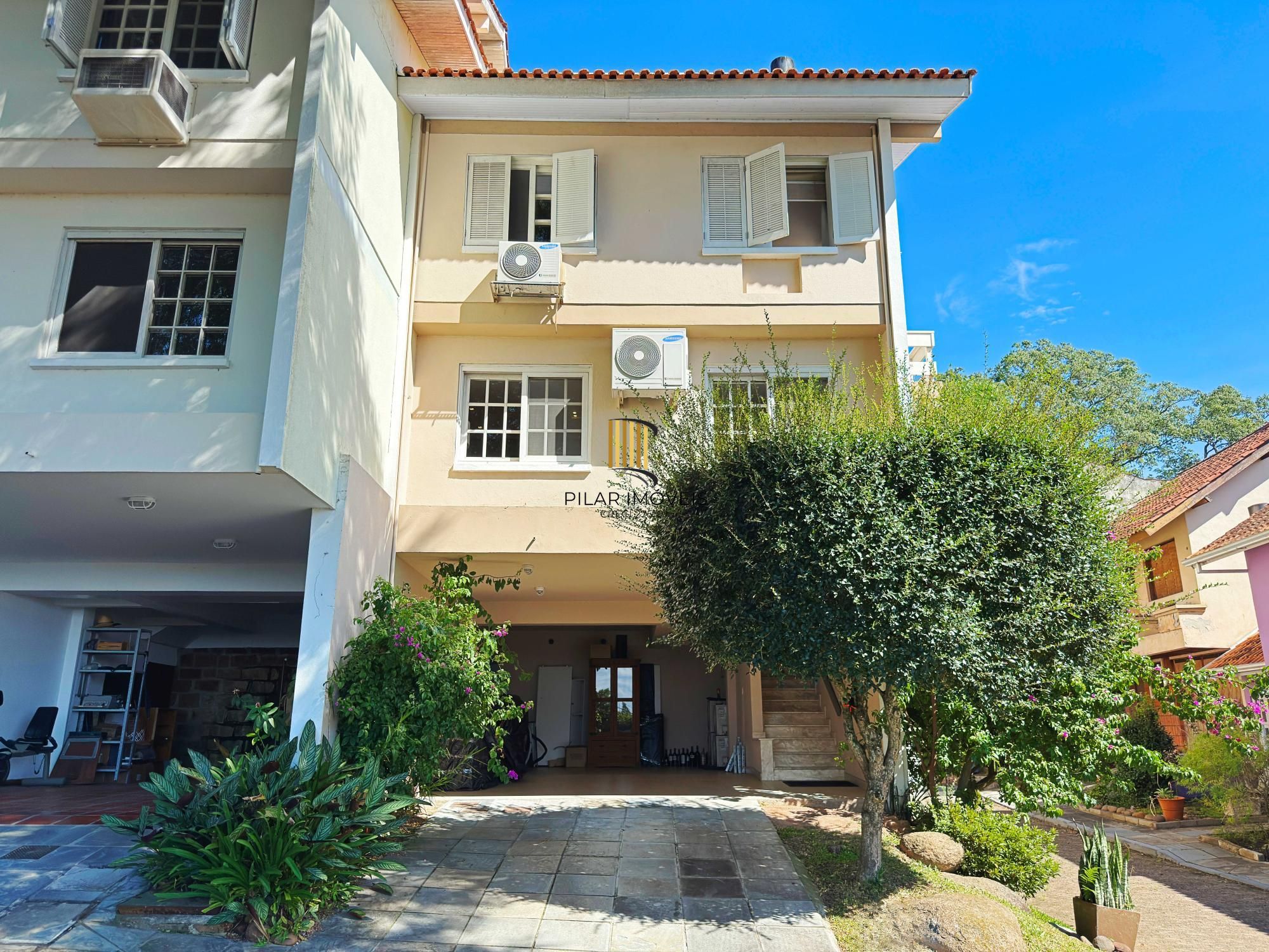 Casa de Condomínio 3 dormitórios no bairro Tristeza