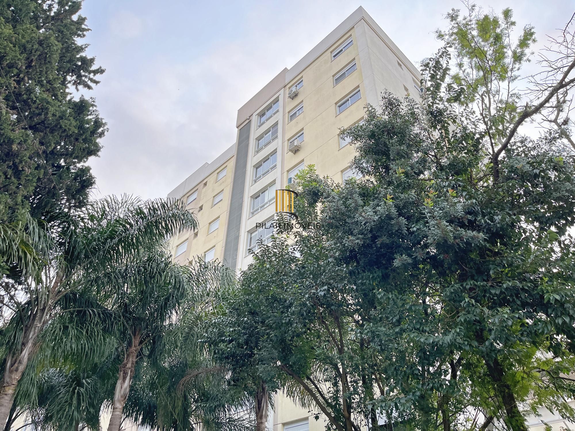 Apartamento em Porto Alegre, no bairro Tristeza, com 2 dormitório(s), e 2 banhei