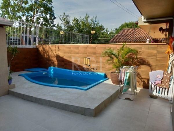 Casa para Venda - 231.52m², 3 dormitórios, sendo 1 suites, 2 vagas - Imperial Pa