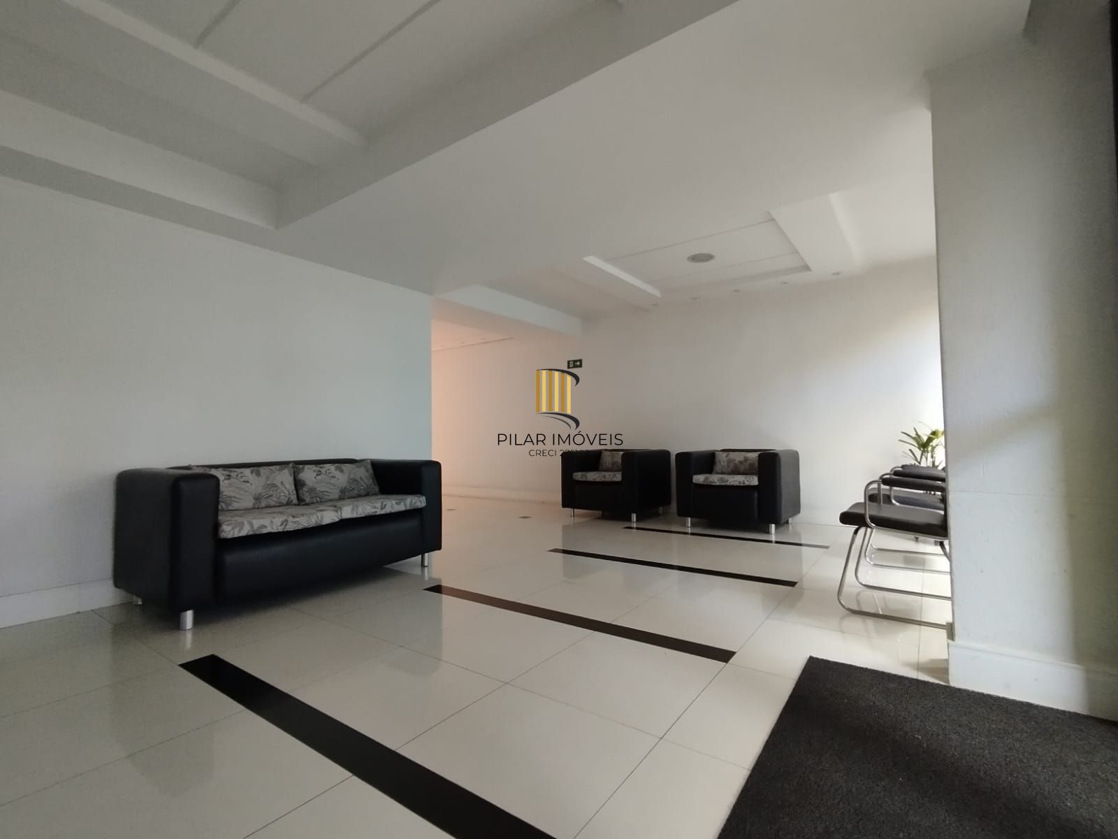 Apartamento com 3 Dormitórios, 2 vagas , uma quadra do Zaffari Otto