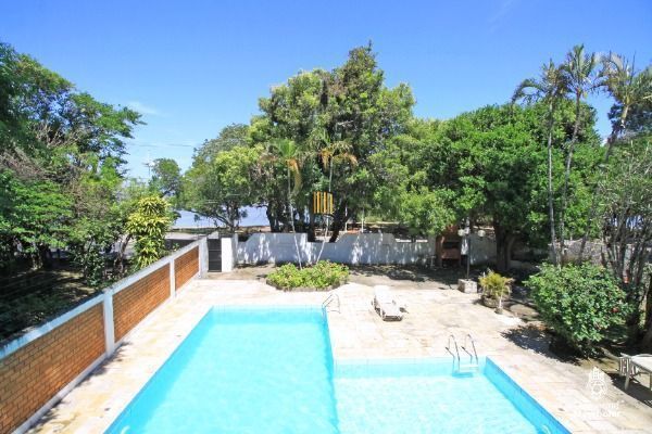 Casa para Venda - 200m², 3 dormitórios, sendo 1 suites, 4 vagas - Ipanema