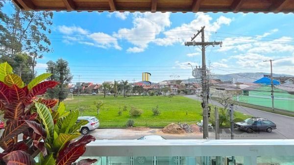 Casa 3 dormitórios à venda Aberta dos Morros Porto Alegre/RS