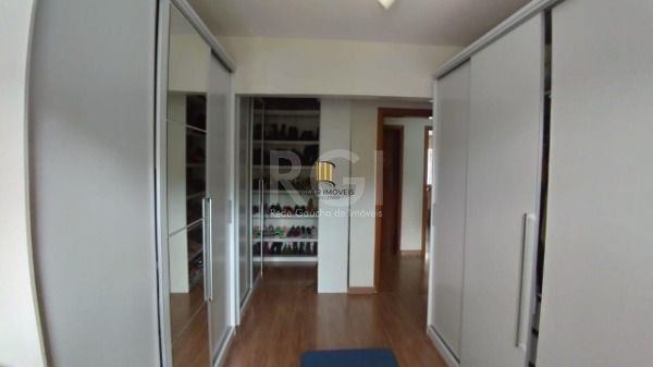 Casa para Venda - 231.52m², 3 dormitórios, sendo 1 suites, 2 vagas - Imperial Pa