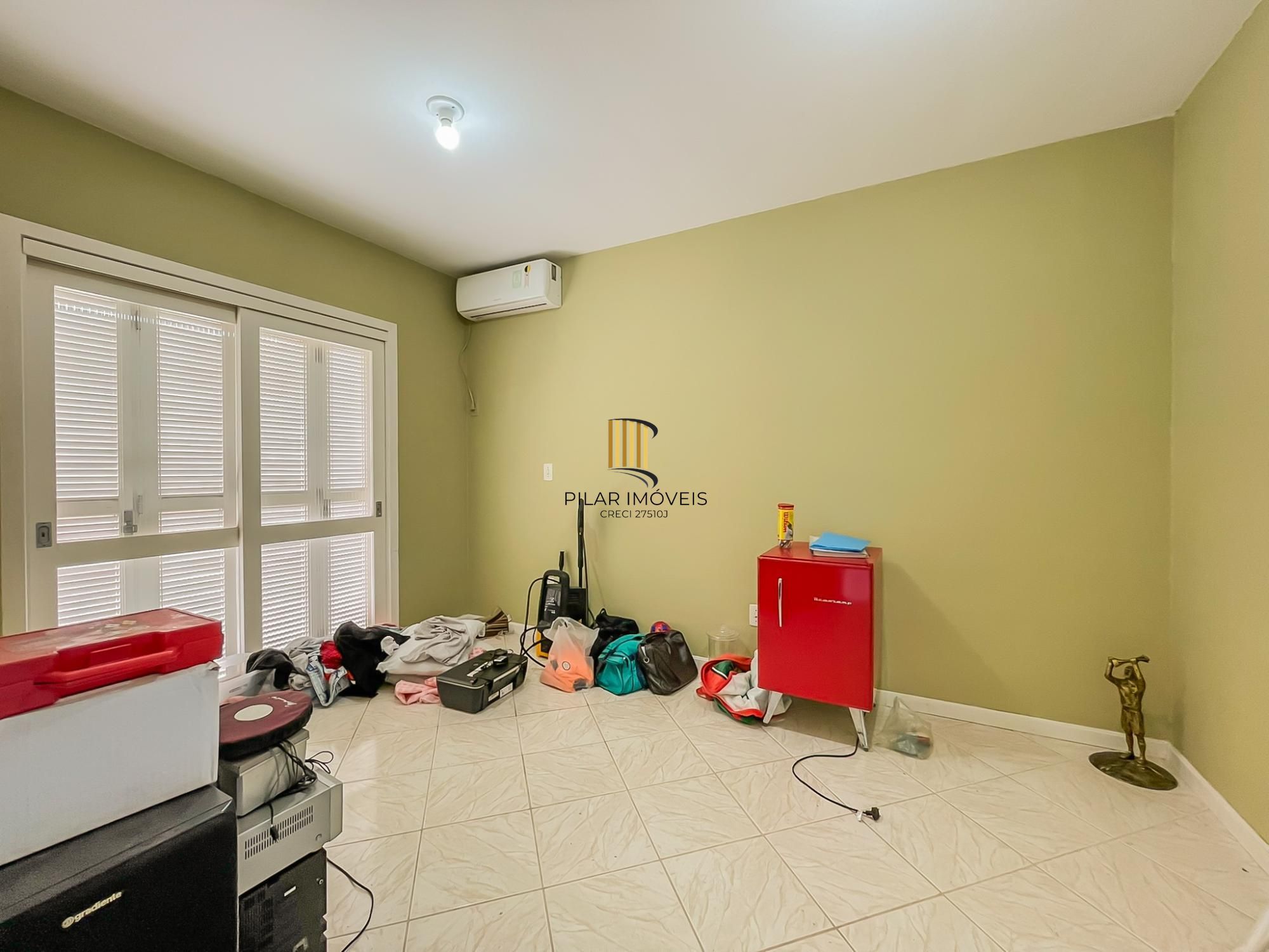 Casa 3 dormitórios no bairro Cristal