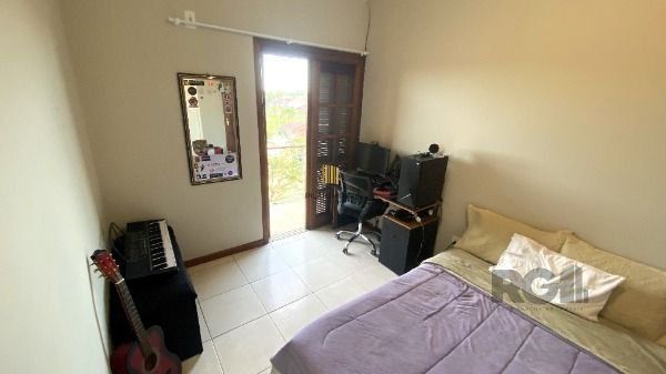 Apartamento em Porto Alegre, no bairro Hípica, com 2 dormitório(s), e 2 banheiro