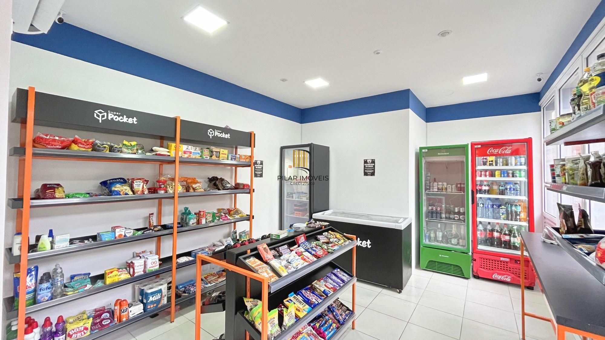 Apartamento em Porto Alegre, no bairro Tristeza, com 2 dormitório(s), e 2 banhei