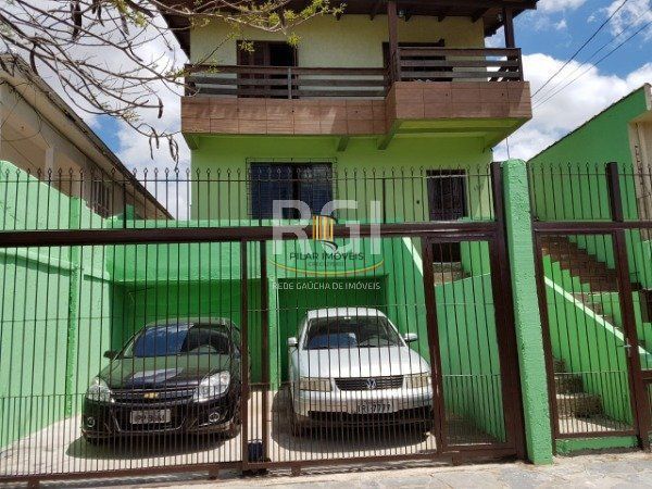 Casa para Venda - 450m², 4 dormitórios, sendo 1 suites, 2 vagas - Vila Ipiranga