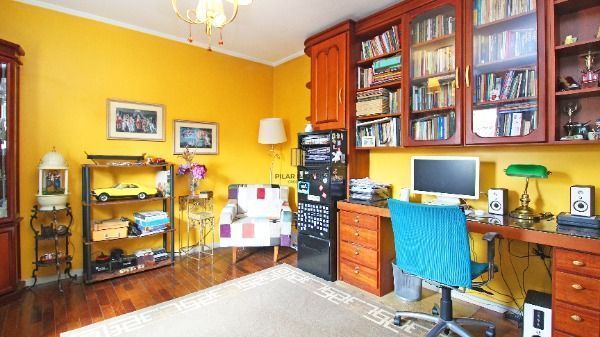 Cobertura em Porto Alegre, no bairro Petrópolis, com 3 dormitório(s), e 3 banhei