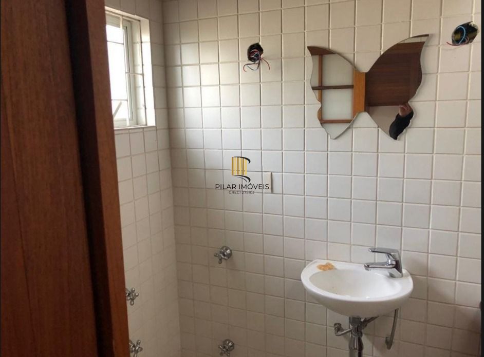 Casa de Condomínio 3 dormitórios no bairro Nonoai