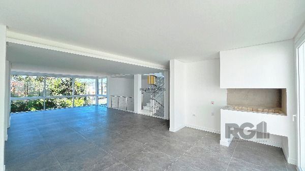 Casa Condominio em Porto Alegre, no bairro Hípica, com 3 dormitório(s), e 3 banh