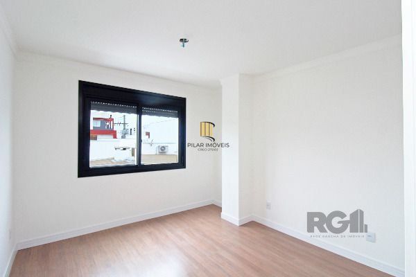 Casa Condominio em Porto Alegre, no bairro Hípica, com 3 dormitório(s), e 3 banh