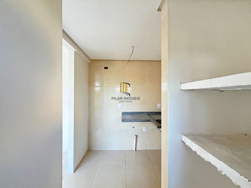 Excelente apartamento com 2 dormitórios á venda no bairro Cavalhada.