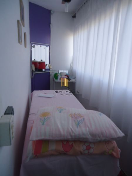 Casa para Venda - 156.9m², 3 dormitórios, 2 vagas - Nova Ipanema