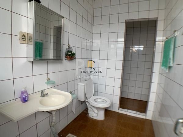 Casa para Venda - 333m², 3 dormitórios, sendo 1 suites, 4 vagas - Ipanema