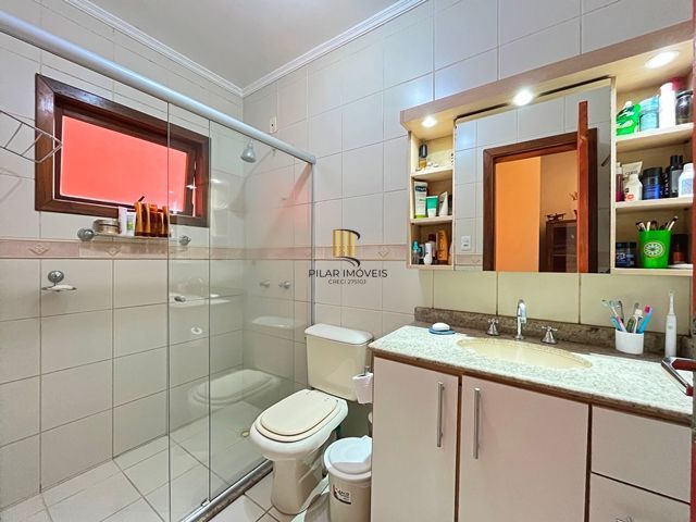 Ótima Residência com 3 dormitórios á venda no Bairro Ipanema.