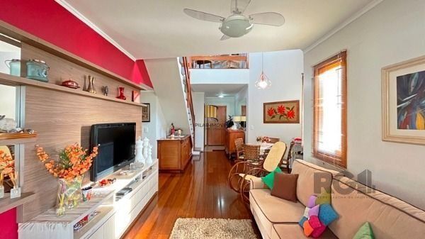 Ótima Cobertura Duplex com 233,00 m² Privativos no Miolo do Bairro Tristeza