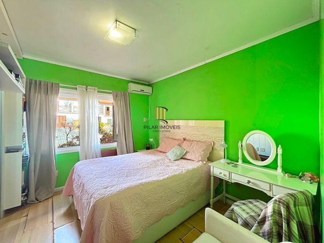 Ótima Residência com 3 dormitórios á venda no Bairro Ipanema.