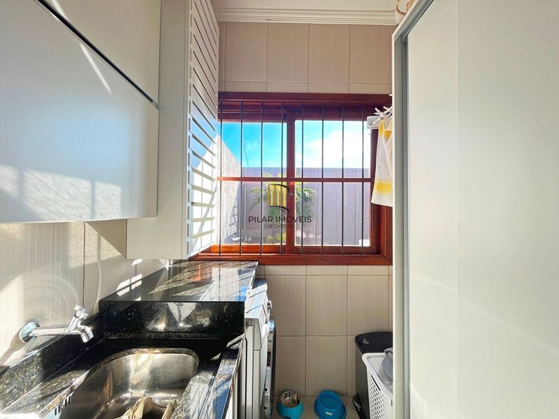 Casa Residencial com 3 dormitórios à Venda na Hípica.