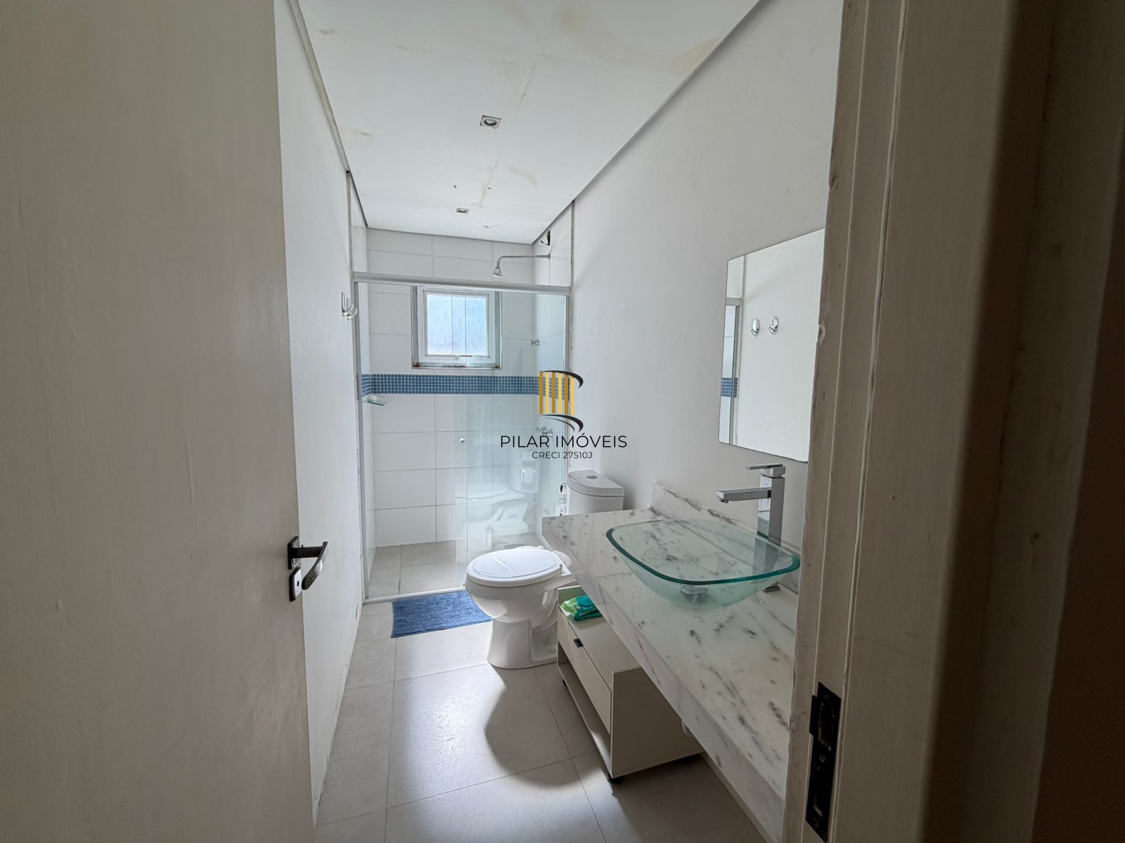 Linda Residência com 3 amplas suítes no Terra Ville.