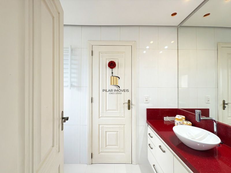 Residência, ótimo padrão com 4 suítes nos altos do Jardim Isabel, com vista pere