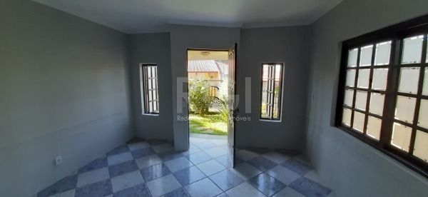 Sobrado para Venda - 246.69m², 3 dormitórios, sendo 1 suites, 2 vagas - Vila Nov