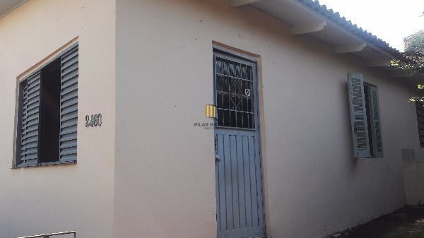 Casa para Venda - 230m², 2 dormitórios, 3 vagas - Santa Tereza