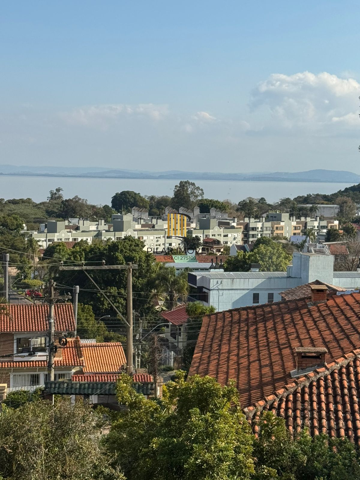 Casa em Condomínio no Jardim Isabel com 270m², 3 dormitórios, 4 vagas