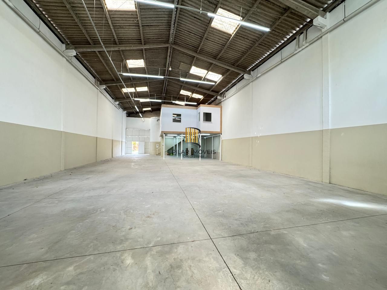 Oportunidade-Pavilhão Reformado na Vila Nova,100m da Av. Vicente Monteggia-500m²