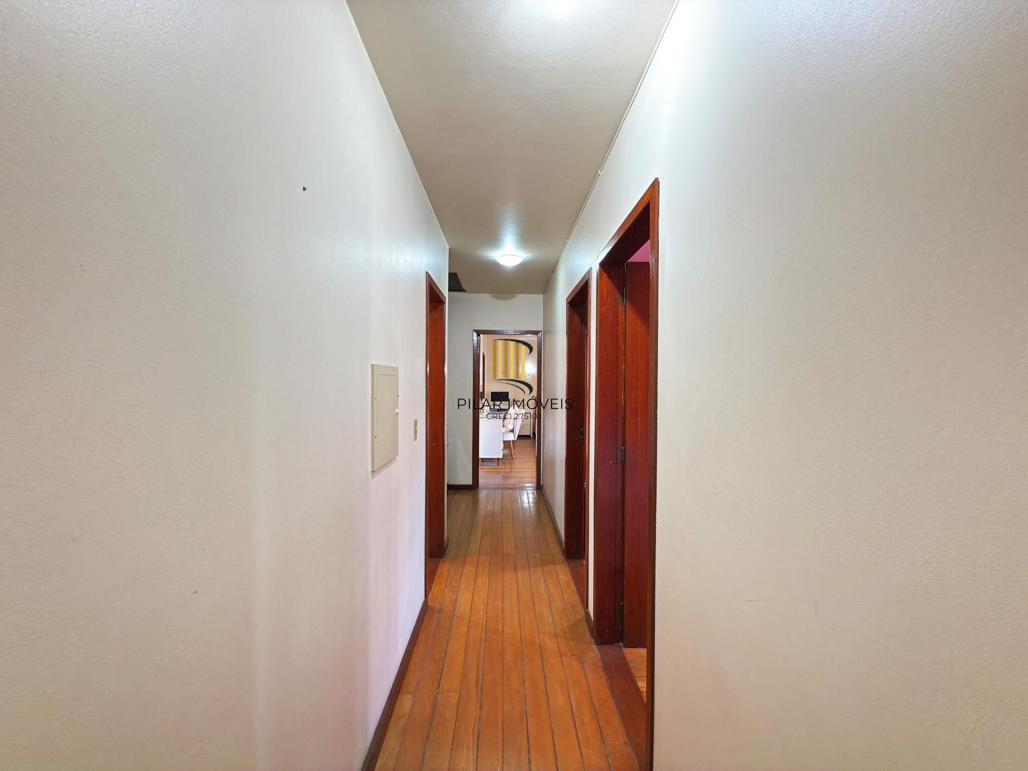 Casa 4 dormitórios à venda Santa Tereza Porto Alegre/RS