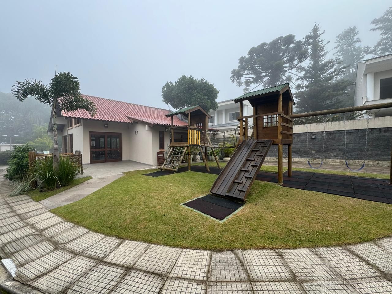 Condomínio Street Garden , na Pedra Redonda, 3D, 184m², 2 vagas.