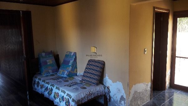 Casa em Porto Alegre, no bairro Aberta dos Morros, com 4 dormitório(s), e 4 banh