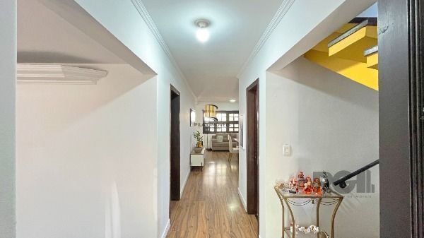 Casa 4 dormitórios à venda Camaquã Porto Alegre/RS