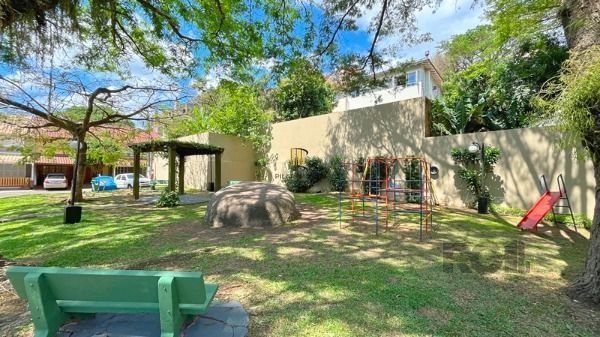 Casa Condominio em Porto Alegre, no bairro Cavalhada, com 2 dormitório(s), à ven