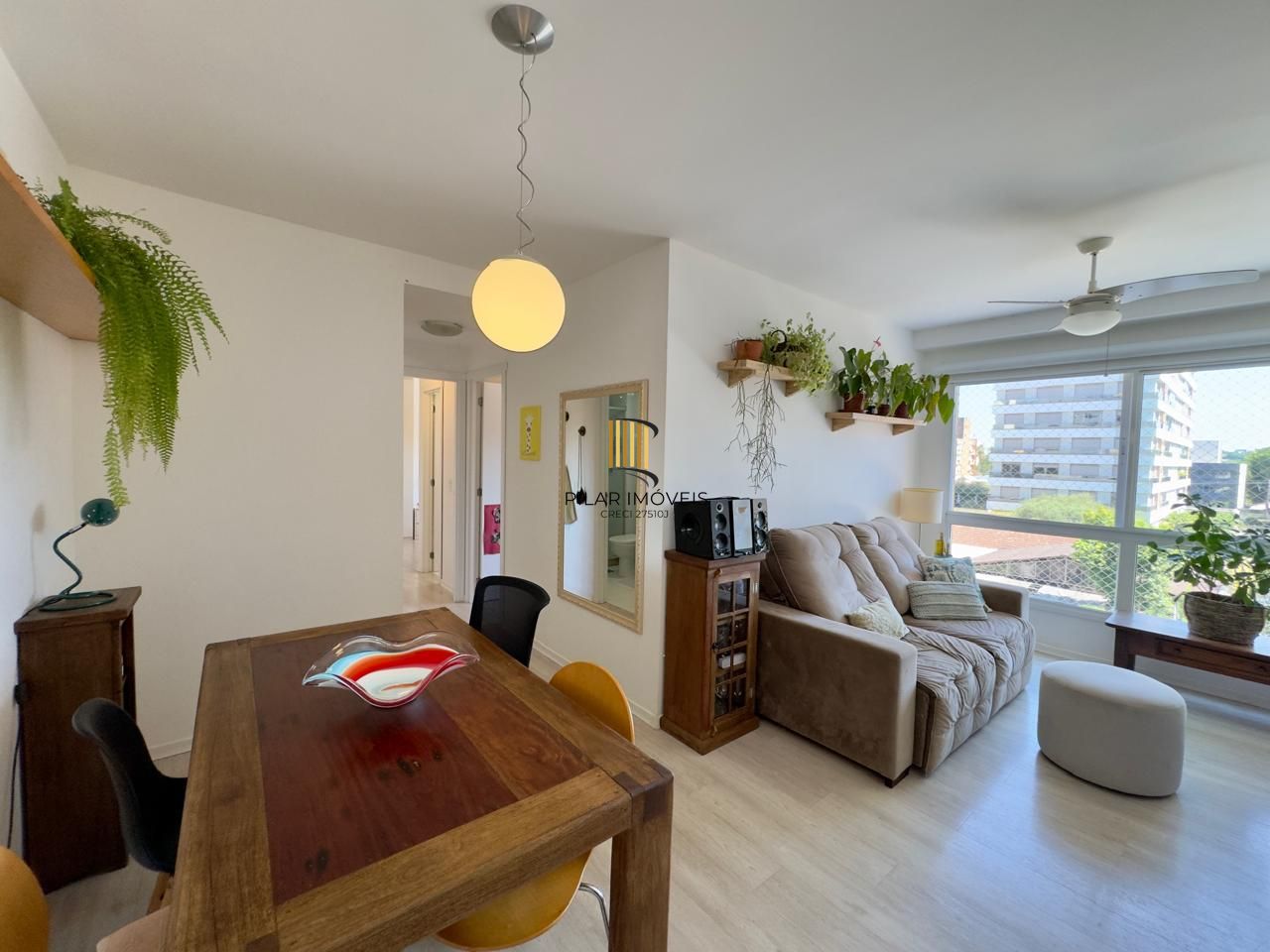 Apartamento no Singolo - 2 dormitórios ,1 suíte - 2 vagas - bairro tristeza