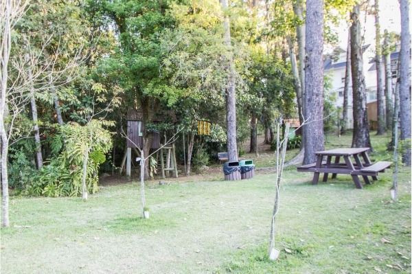 Casa Condominio para Venda - 150m², 4 dormitórios, sendo 2 suites, 2 vagas - Agr