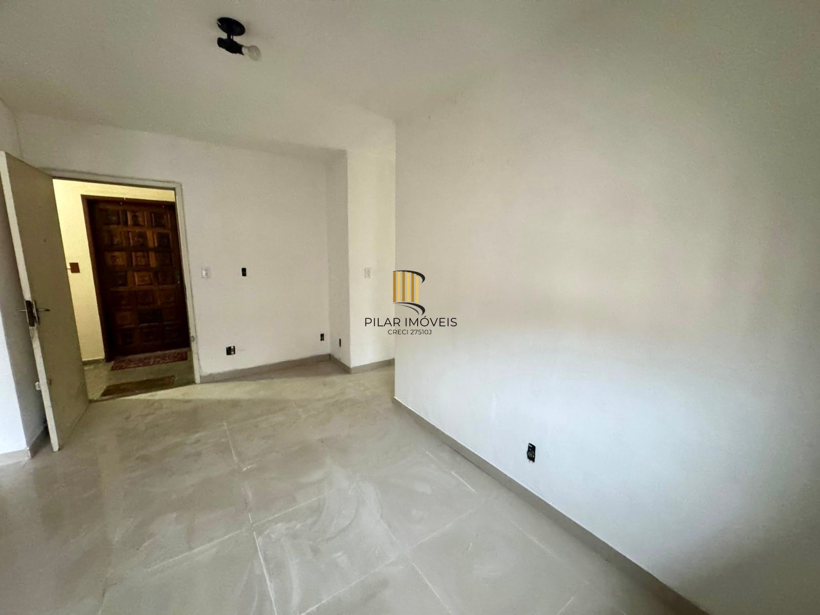 Oportunidade Única! Apartamento com 3 Dormitórios à Venda no Bairro Vila Nova.