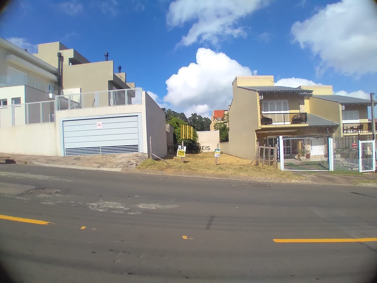 Terreno à venda Guarujá Porto Alegre/RS