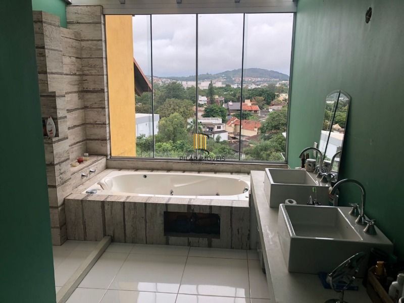 Casa para Venda - 170m², 4 dormitórios, sendo 2 suites, Ipanema