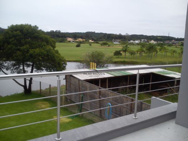 Casa no TerraVille com 3 dormitórios sendo 2 suítes.