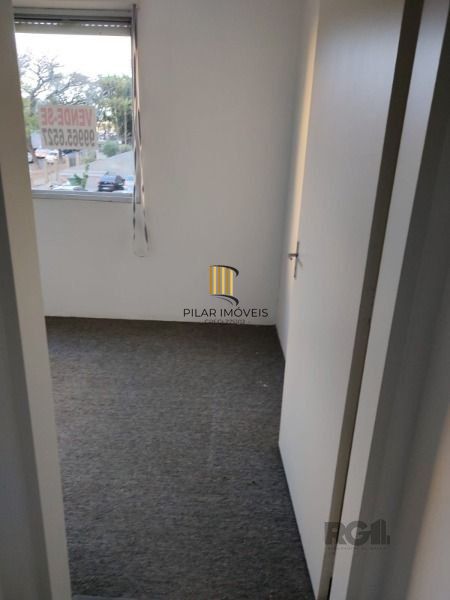 Apartamento em Porto Alegre, no bairro Jardim Sabará, com 3 dormitório(s), e 3 b