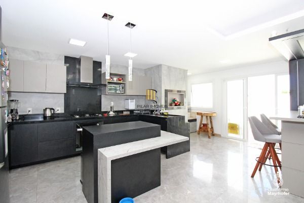 Casa Condominio para Venda - 203.81m², 3 dormitórios, sendo 1 suites, 2 vagas - 